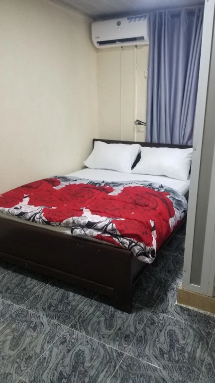 Victoria Suites