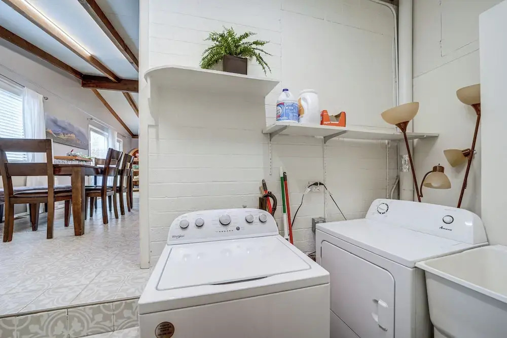 Pet-friendly Sedona Home: Hot Tub, Walk to Trails!