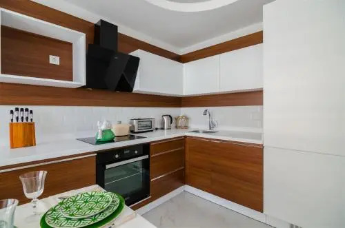 Elite Marine Residence B12