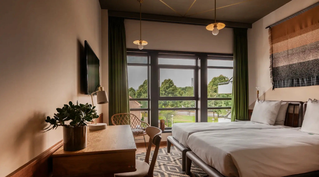 Hotel V Fizeaustraat