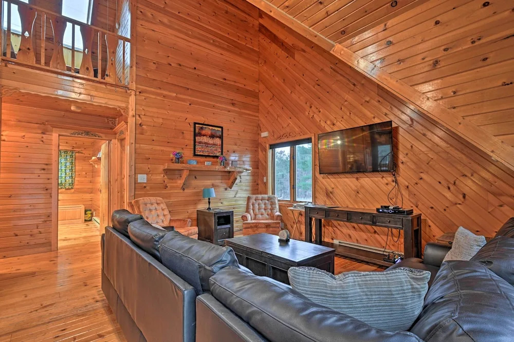 Waterfront Arkdale Retreat: 2 Acres w/ Deck & View