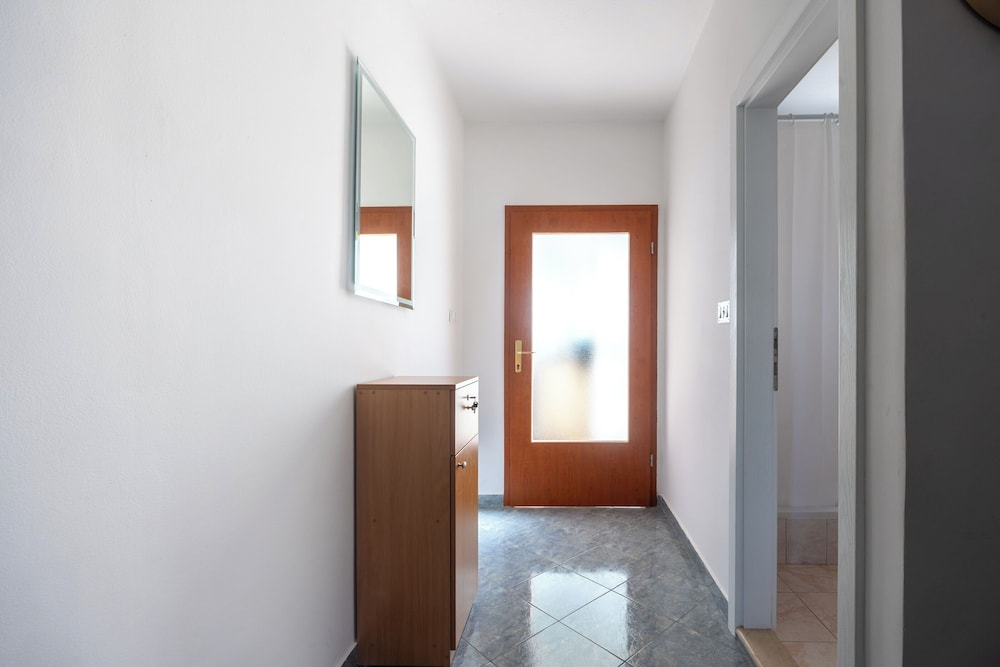 Apartments Josip II