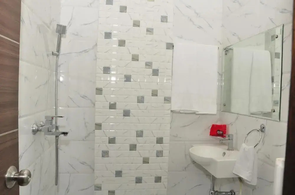 Oyo 1662 Hotel Behl Regency
