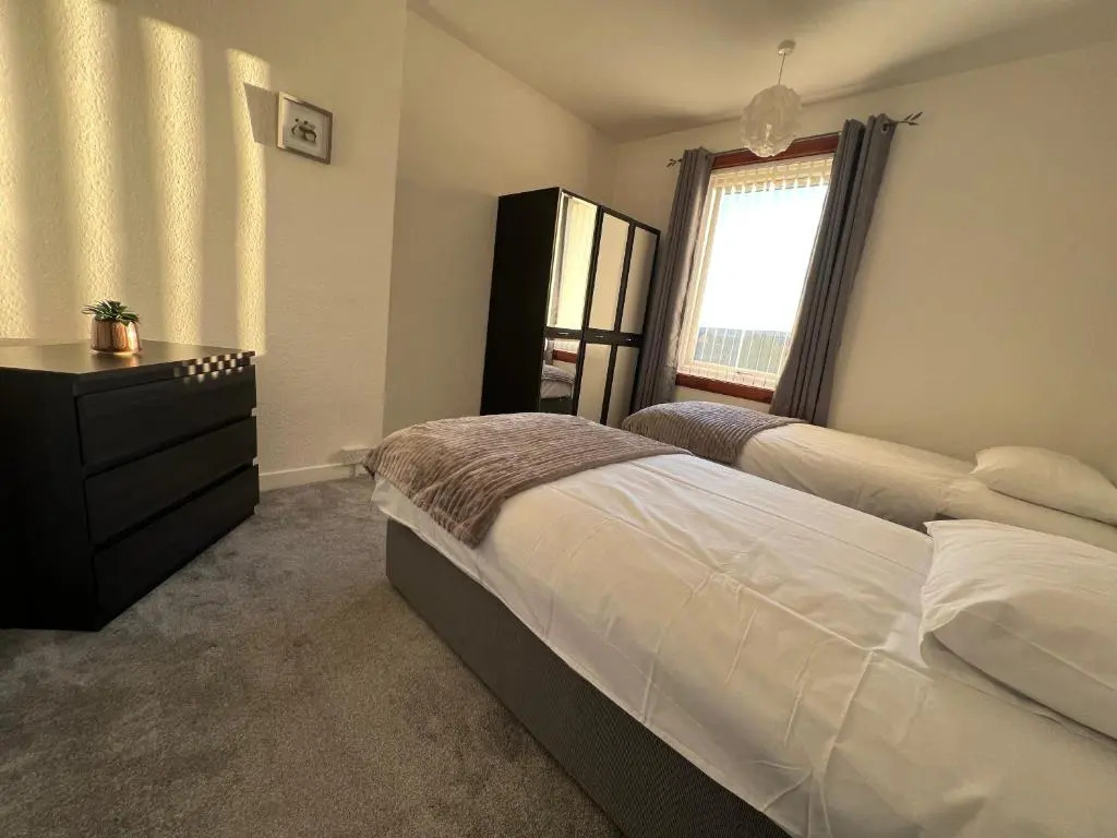 Lomond View Apartment