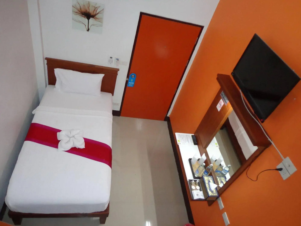 First and Frang Hotel - Koh Phangan