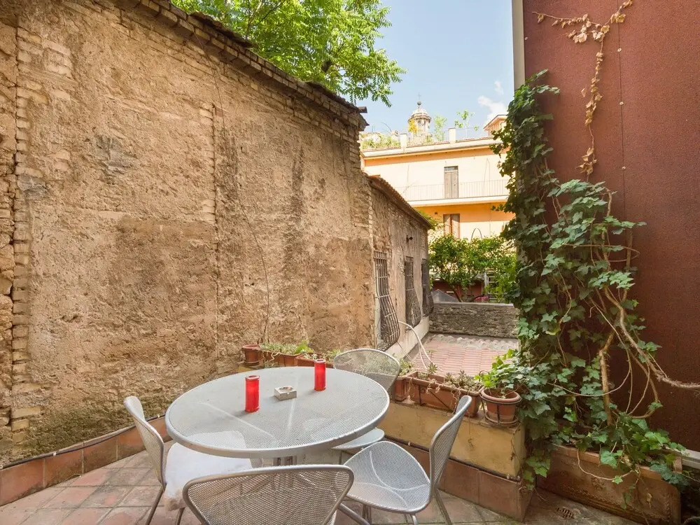 Rsh Ghetto Enchanting Terrace Apartment