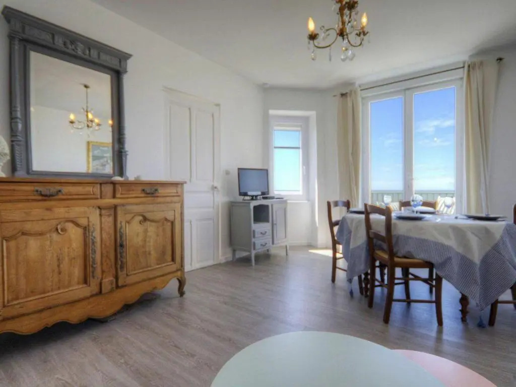Gîte à Tharon: 2 chambres, terrasse, parking, proche mer - FR-1-306-1026