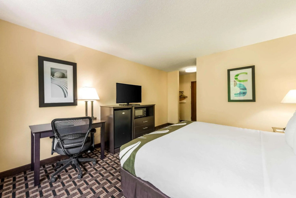 Quality Inn Huntersville near Lake Norman