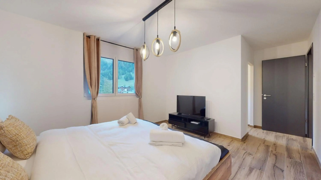 Spacious apartment - beautiful terrace with view