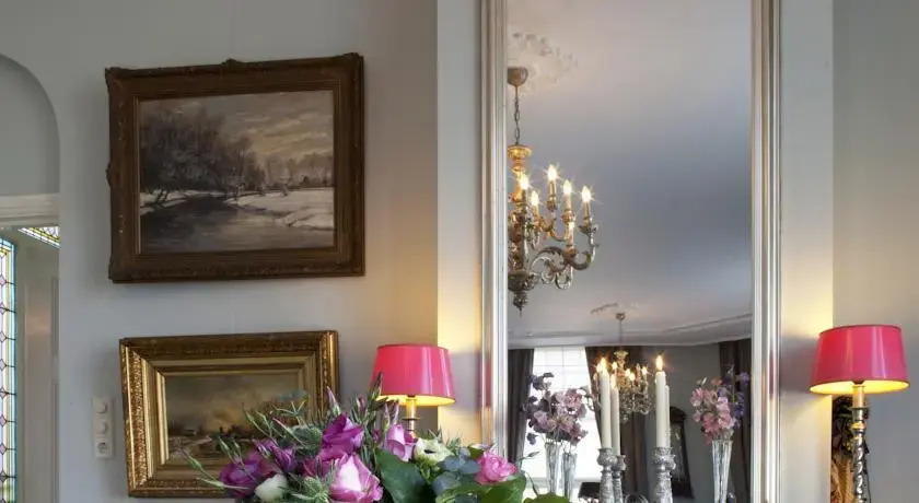 Royal Suites Short Stay