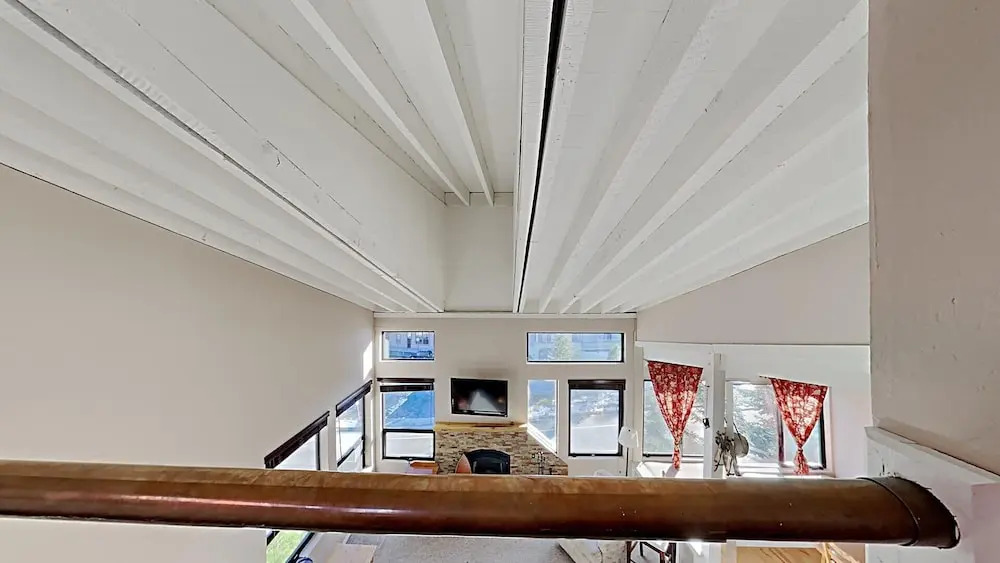 615 4 Bedroom Condo
