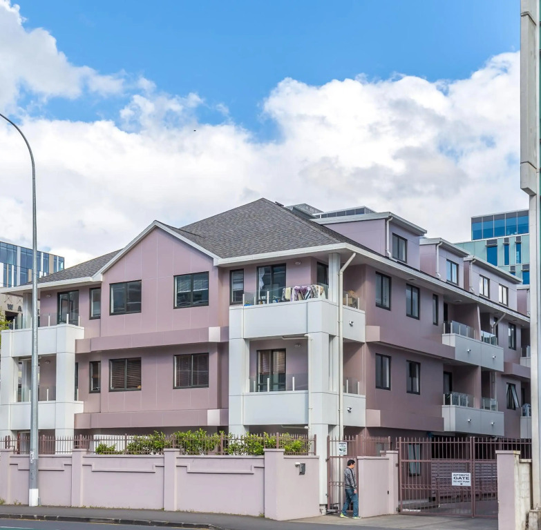 Peaceful apartment at Victoria Park