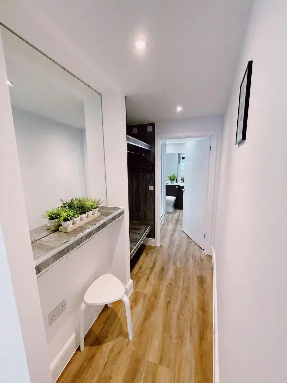 Prosper House Apartment 4