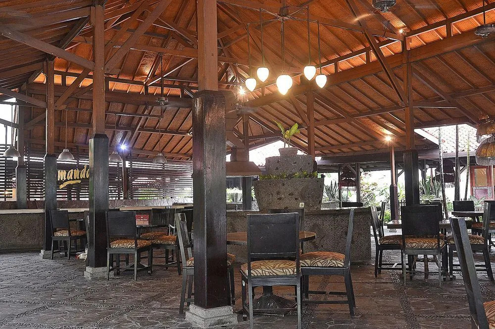 ZEN Premium Singgasana Gunungsari