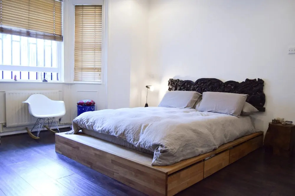 Spacious 2 Bedroom Apartment in Notting Hill