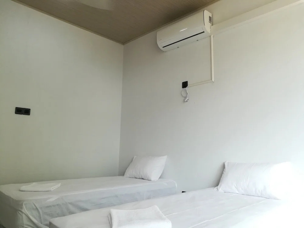 Thilini Hotel Apartment