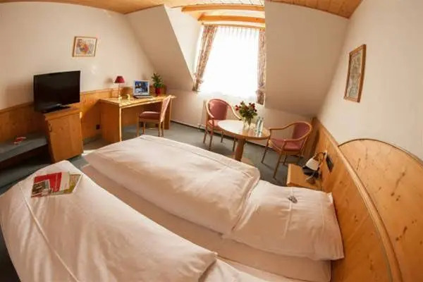 Landhotel & Gaststuben Zum Hasen