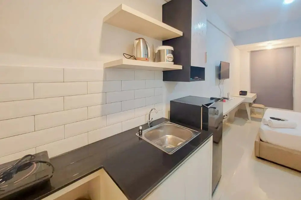 Scenic And Homey Studio Barsa City Apartment