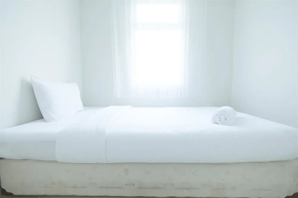 Spacious 2BR The Springlake Apartment By Travelio