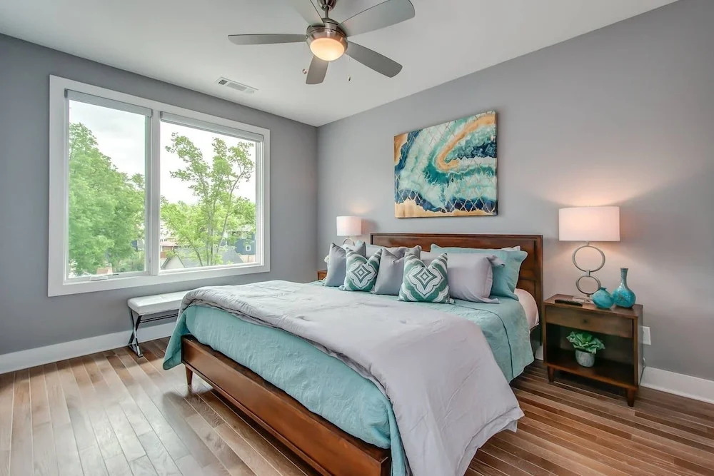 12 South Luxury Townhome w/ Rooftop Deck Brand New!