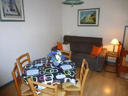 Apartment Studio Avec Mezzanine Et Balcon Sud, 2/4 Couchages