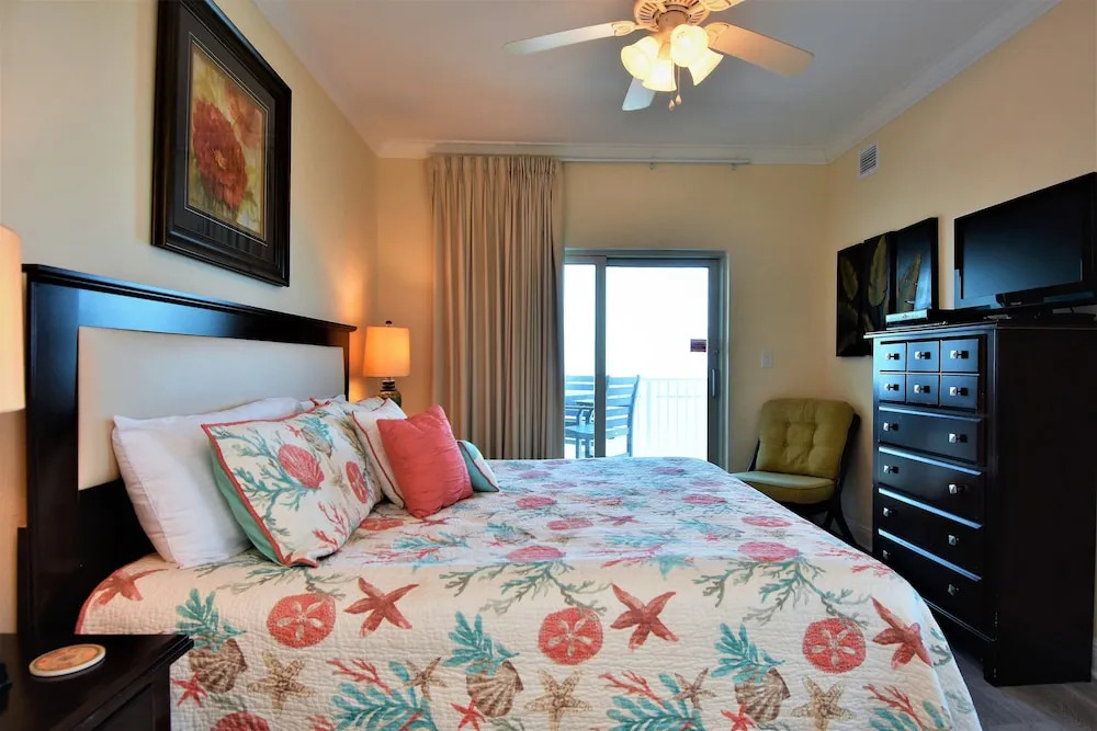 Crystal Tower 1409 by Bender Vacation Rentals
