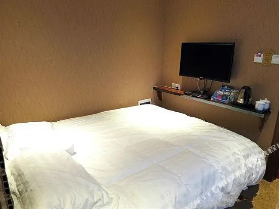 Huajin Fashion Express Motel
