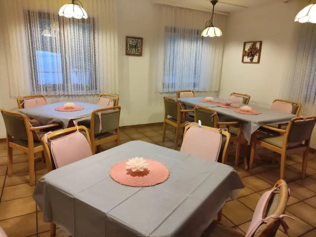 auf dem roten fels Hotel