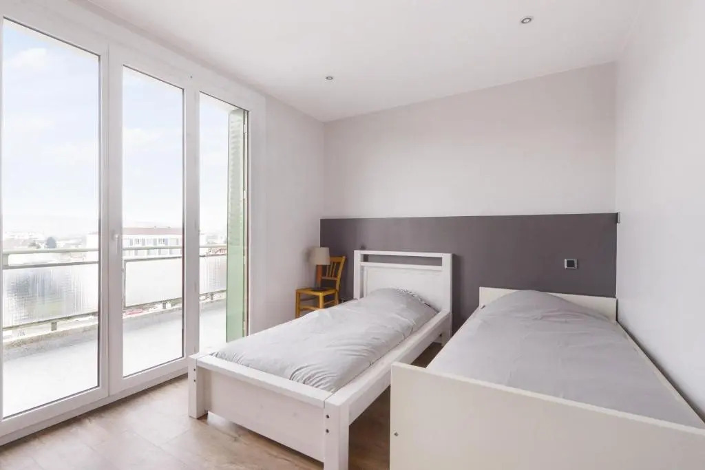 Nice 2br w balcony and splendid view on the mountains in Annecy - Welkeys