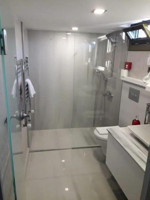 Leader Mansion Hotel & Suite