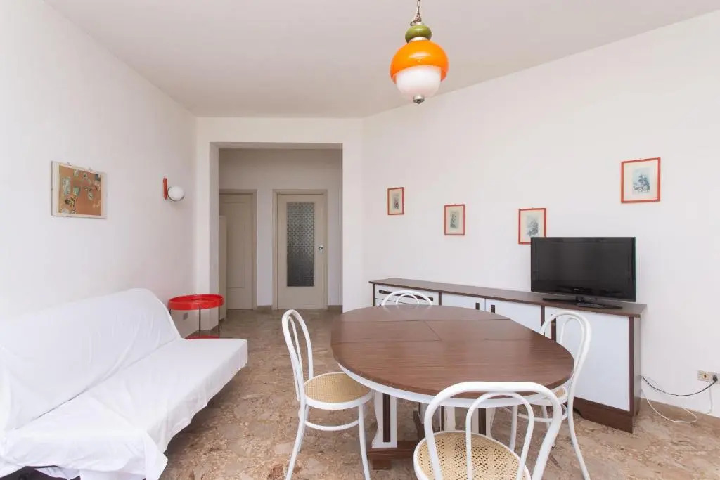 N129 - Numana, trilocale con giardino a 200mt dalla spiaggia