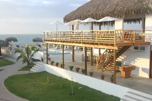 The Point Mancora Beach - Hostel Juvenil de Fiesta