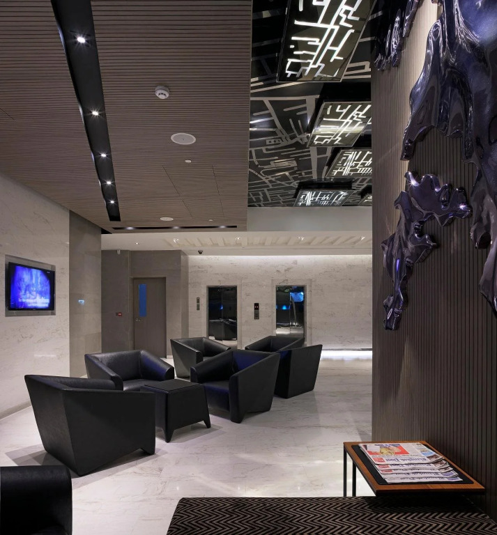 Hyatt Place Bangkok Sukhumvit 1