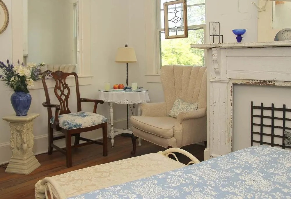 Hill House Bed and Breakfast