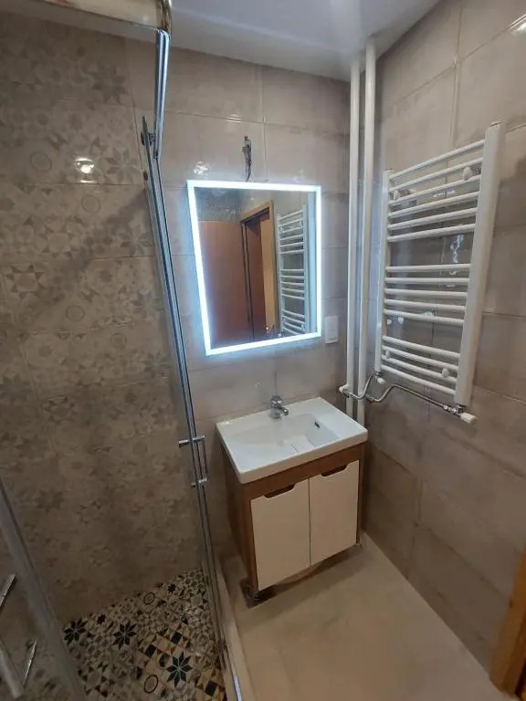 Apartman-Vila Nikola, zovi 064jedansedamdvatridevetnulatri