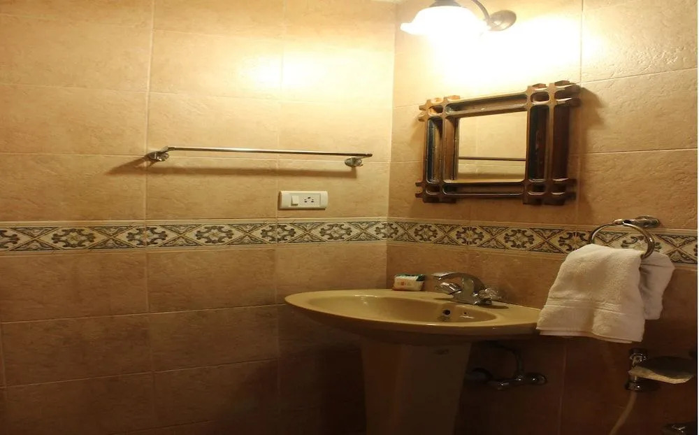 Bardays Inn