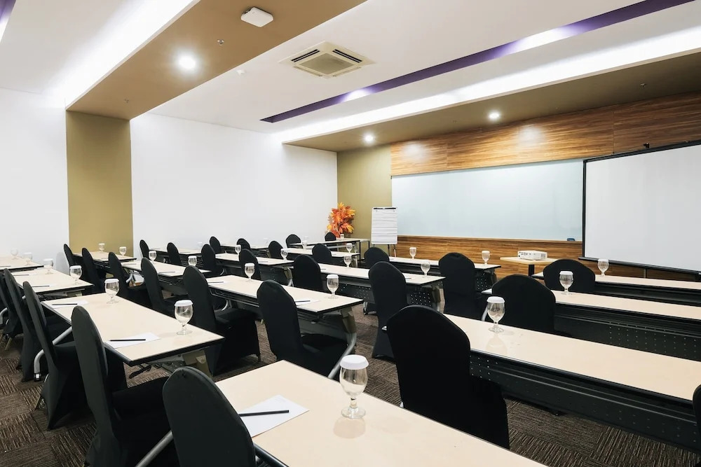 Luminor Hotel Metro Indah Bandung
