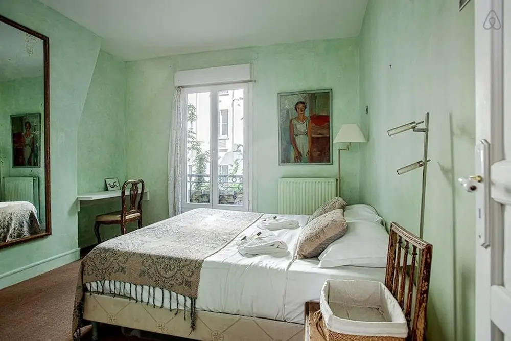 Fashion Photographer's Apartment in Le Marais-bastille
