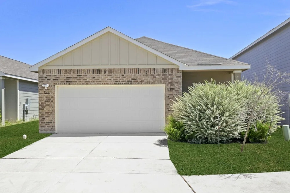 Modern 3BR Home in San Antonio