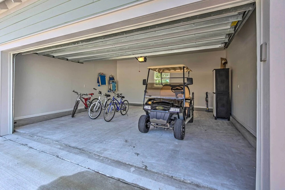 Coastal Port St Joe Getaway w/ Pool & Beach Access