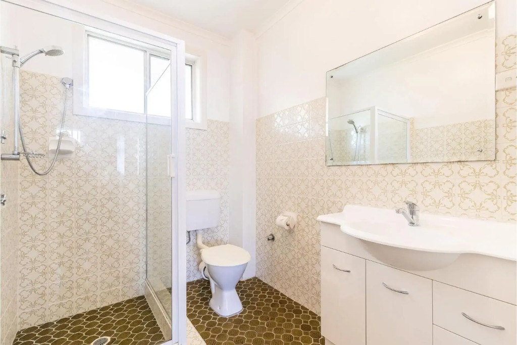 3 Fingal Court 2 Lentara Street