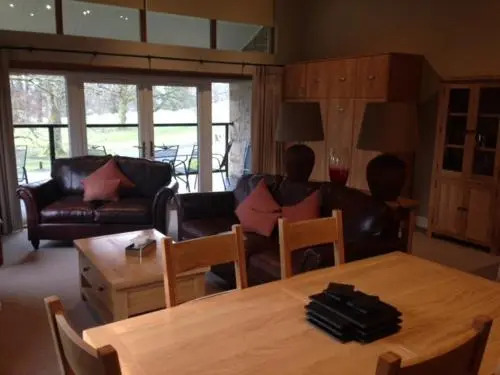 Cameron House Terraced Lodge L7