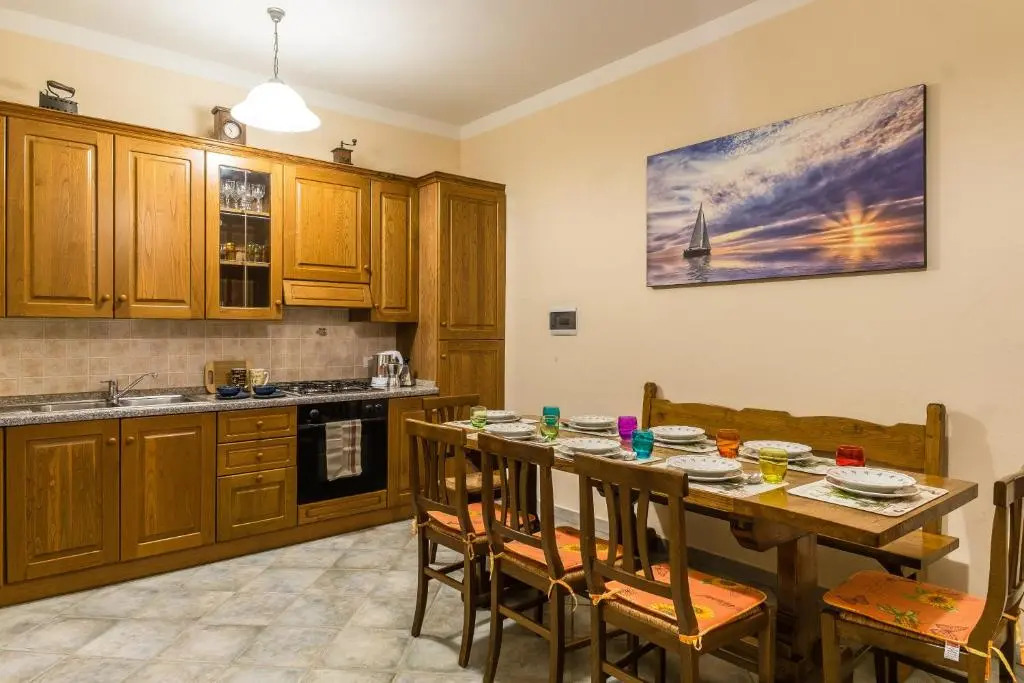 Zibaldone Family Villa with Garden and 2 Parking Spaces