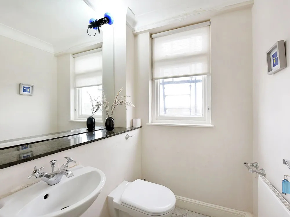 Posh Apartment in London near Hyde Park