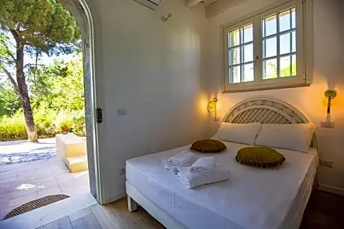 The Edwards Suites