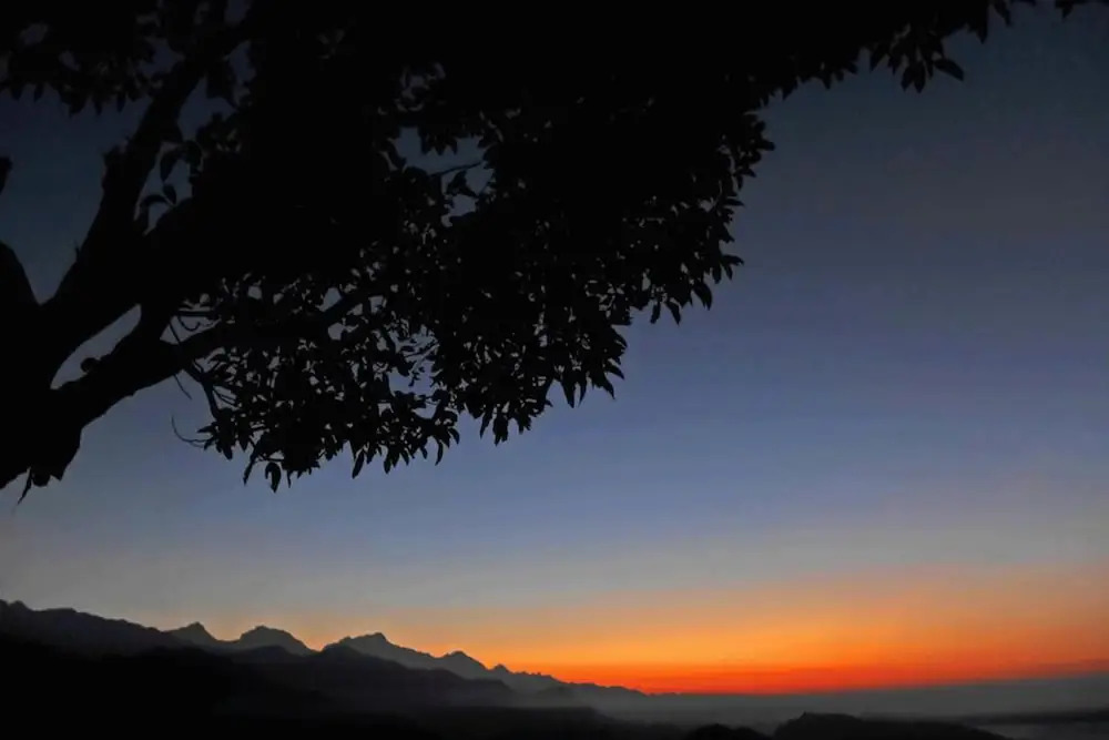 Superview Lodge - Family-Run, Himalayan Sunrise