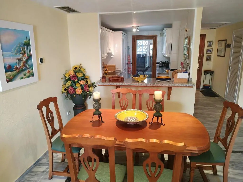 Duquesa Port, Beautiful 3 bedrooms apartment, ideal for families and golfers, MD