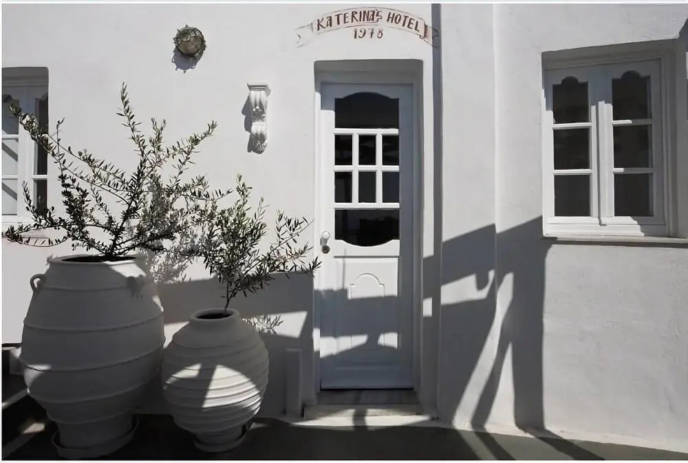 Katerinas Castle - Caldera Cave Hotel