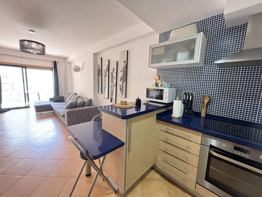 Ocean Terrace Seaview Apartment