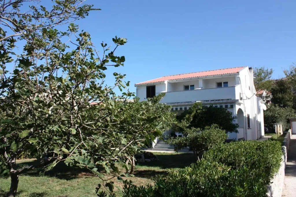 Apartments Viz Pag